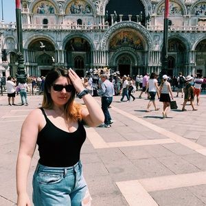 Meet your Posher, Jess